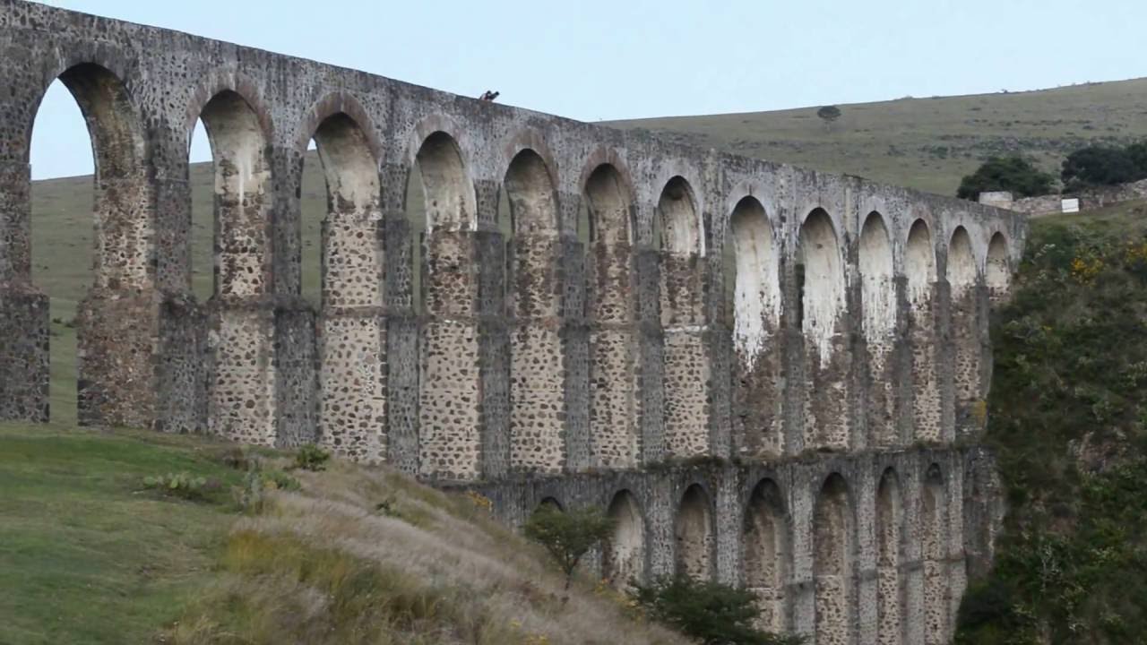 Visiting a Roman aqueduct near Tepotzotlán in the state of Mexico. - YouTube