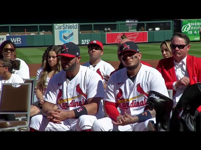 Cardinals pay tribute to retiring greats Yadier Molina and Albert Pujols 