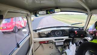 Thruxton CSSC Classic K Mini Cooper S | Ollie Streek vs Nick Swift