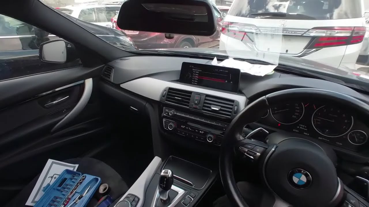 BMW 330e M-Sport 2016 (F30) Head Unit Removal — DIY Stereo & Screen Upgrade