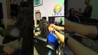 Si possono dividere i #dreads ? 👀 #dreadlocks #dreadhead #dreadstyles #dreaditalia