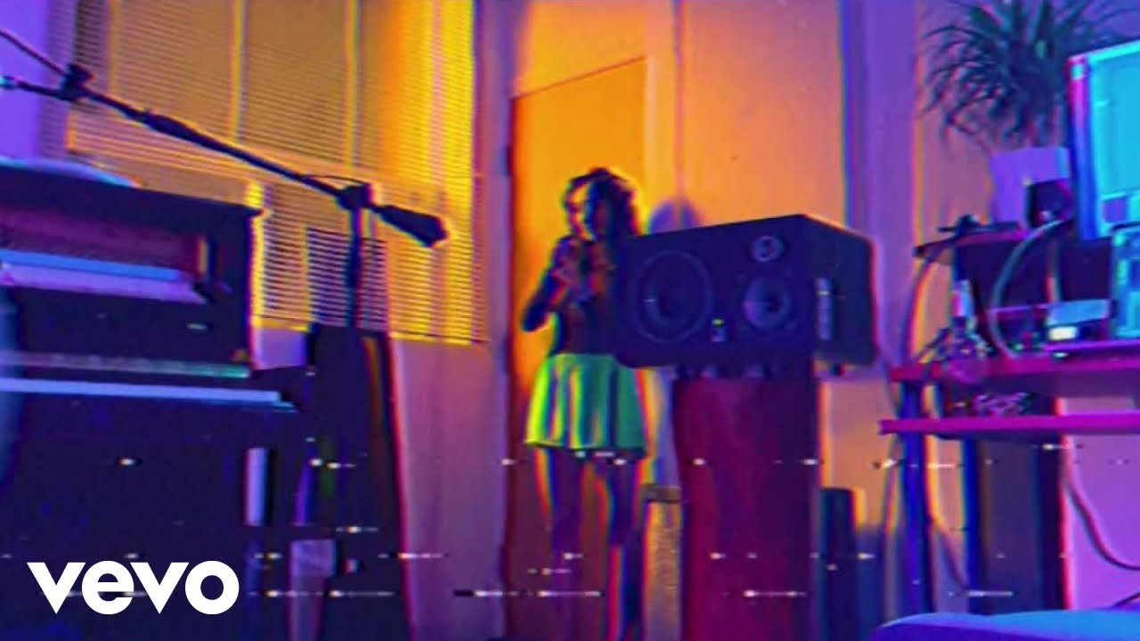 Watch Angelina Mackinnon - City Lights on YouTube Watch Angelina Mackinnon - City Lights on YouTube