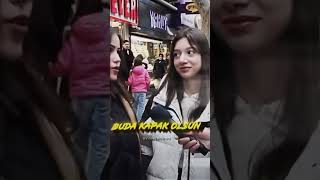 Hani Kızlar Futboldan Anlamıyodu Resimi