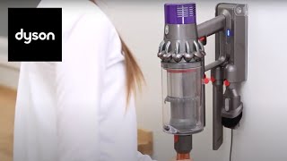 Как установить док-станцию для беспроводного пылесоса Dyson Cyclone V10™