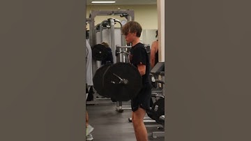 CURLING FAKE WEIGHTS in the GYM