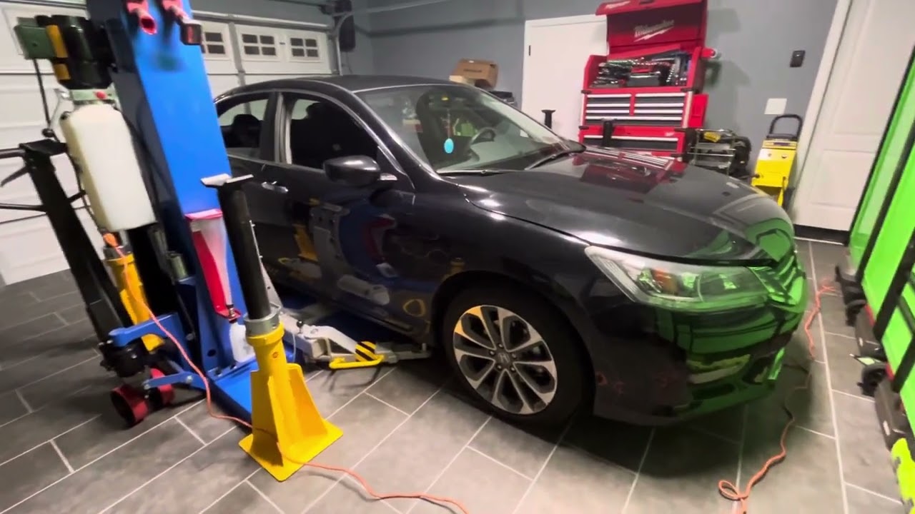 Would you leave your car on a lift in an earthquake prone area overnight?