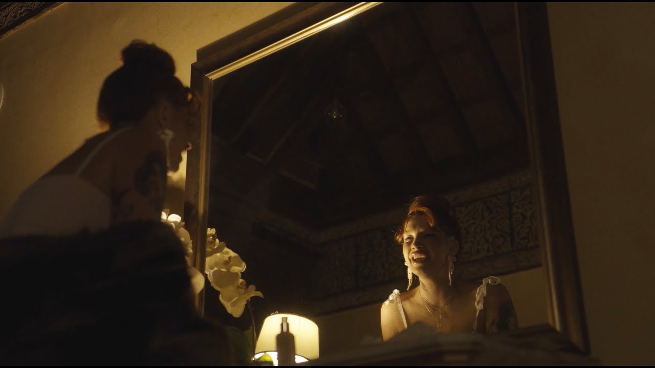 MARINA DAZA - MORATONES CON DIOR (Official video)