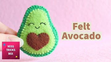 DIY: Cute Felt Avocado Pin | Valentine Crafts | Kawaii Crafts.