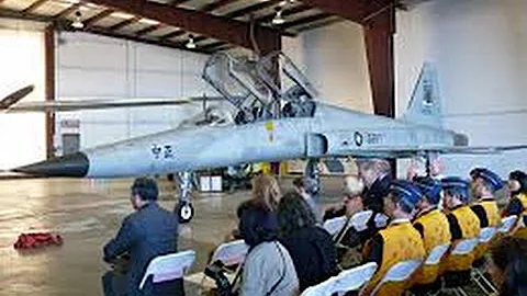 挑戰新聞軍事精華版-- 空軍「 F-5」系列戰機在美公開亮相 - 天天要聞