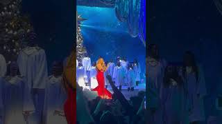 Download Lagu Mariah Carey - O Holy Night (100%) LIVE @ MSG 2022 #nyc https://youtube.com/@CreativeBlossom MP3
