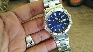 Seiko 5 sport 7S36-00L0 - YouTube