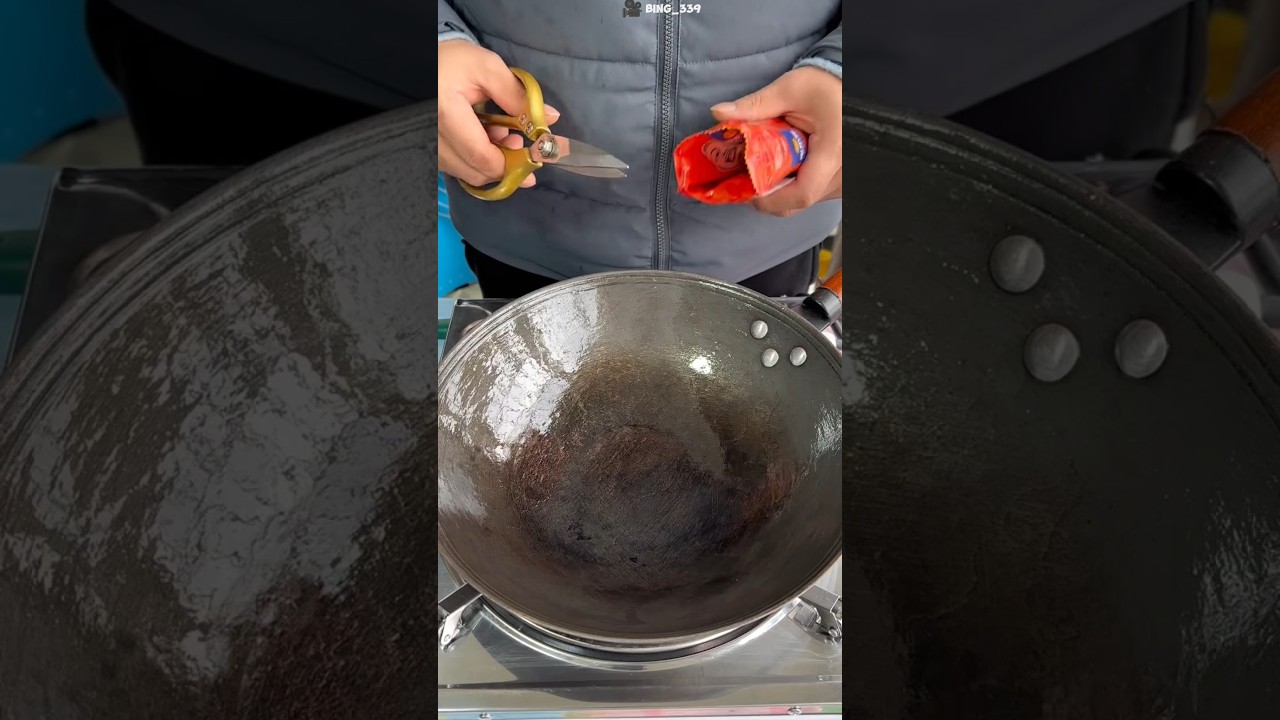 He Cut the Popcorn Pack and Found a Surprise 