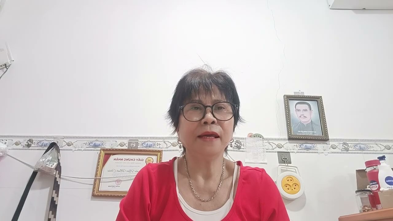 Cô Tiếng xem Tử vi nam nữ tuổi Tân Hợi 1971 .tài lộc