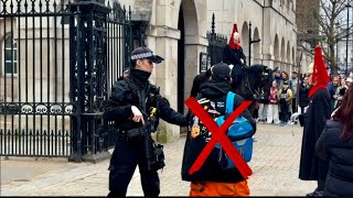 STOP IDIOT! This Man He Actually INTERRUPTS the king’s Guard During changeover at horse GUARDS