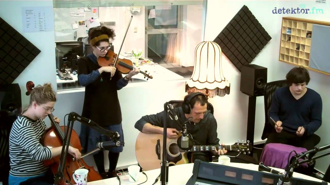 Dust Covered Carpet - Because Gravity Overpowers Me (detektor.fm-Session) - YouTube