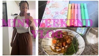 MINI WEEKEND VLOG| get on your zoom, cook stew chicken, kids birthday party