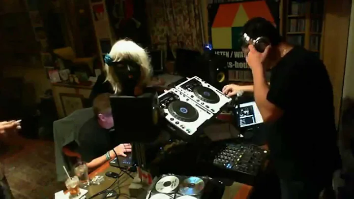 Victor Simonelli live at Jacks House London Studios