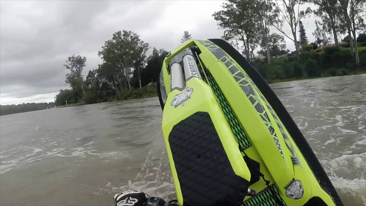 jet skiing jindalee boat ramp - youtube