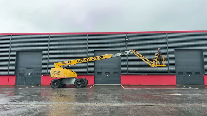 Used Telescopic Boom Lift 2012 Haulotte H23TPX  | equippo.com |
