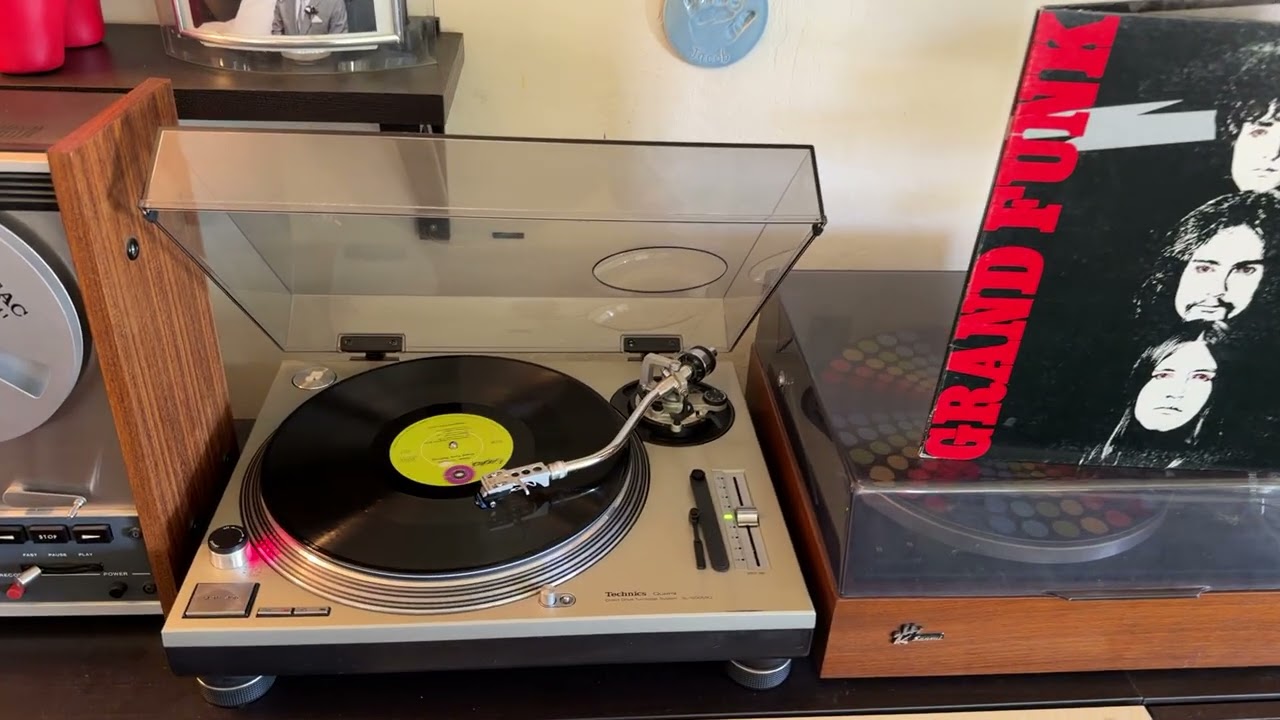 Grand Funk Railroad - I'm your Captain (Closer to Home) (Original