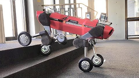 Whole-Body MPC and Online Gait Sequence Generation for Wheeled-Legged Robots