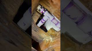 Leak in the shop, oh no!