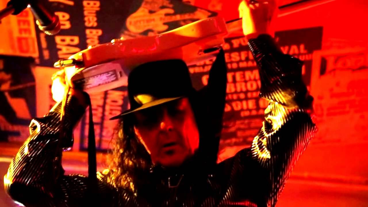 Grandpa Death Experience in Maloe Melo Amsterdam