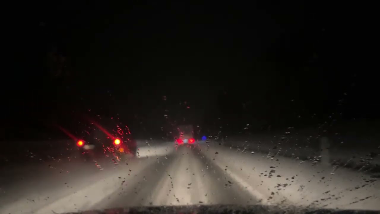 Výběr 0:15 – 5:14 ze streamu D1 170 km Živě | Situace 17.2. 01:30 #doprava #d1 #sníh #dalnice #pocas