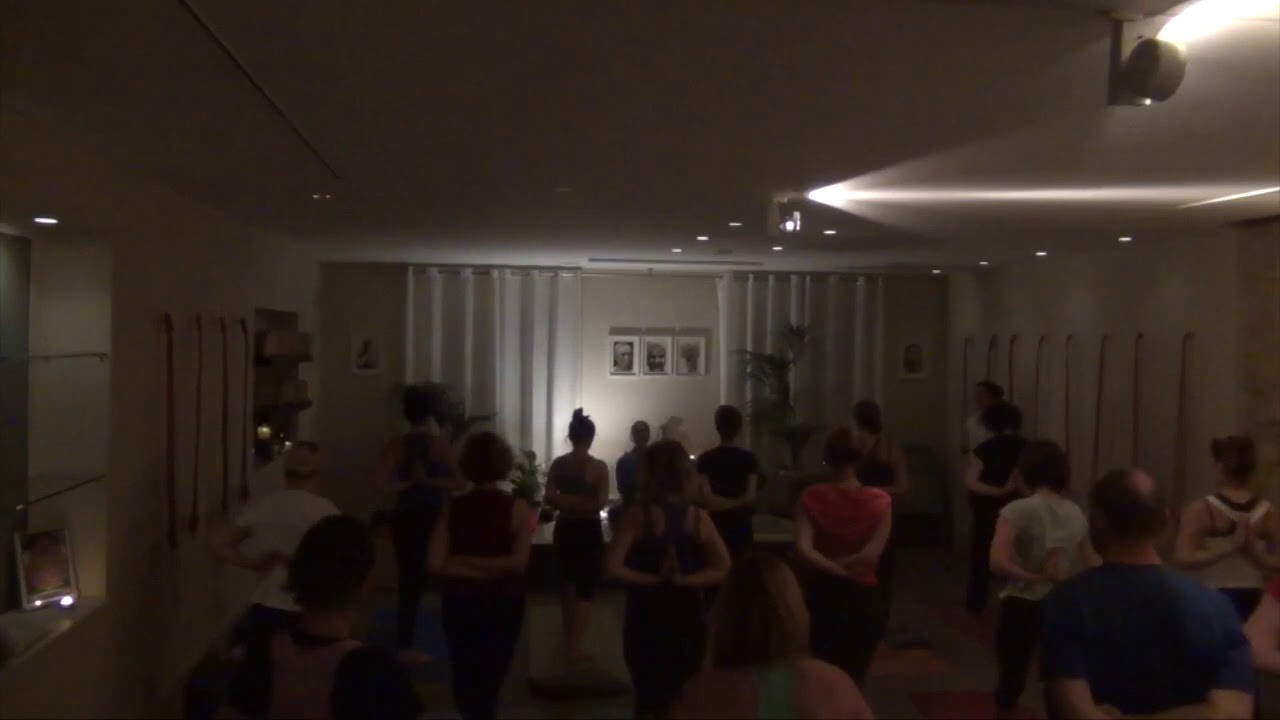 Clases de yoga en oviedo YouTube