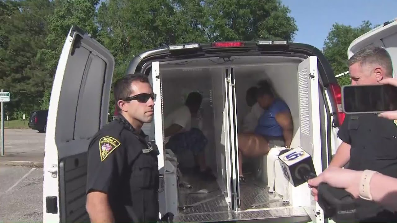 VIDEO: 5 arrested in Mobile murder - YouTube