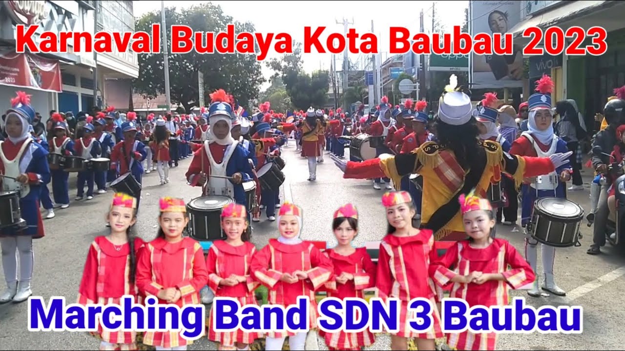 Tampilan Marching Band SDN 3 Baubau Pada Acara Karnaval Kota Baubau