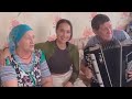Алина Загитова приехала к бабушке и дедушке в татарскую деревню