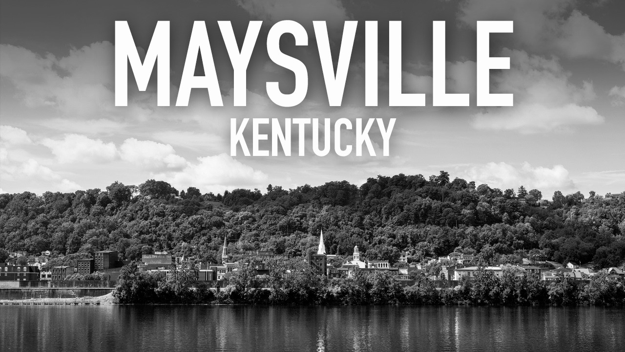 Walking Around Maysville, Kentucky with a Camera