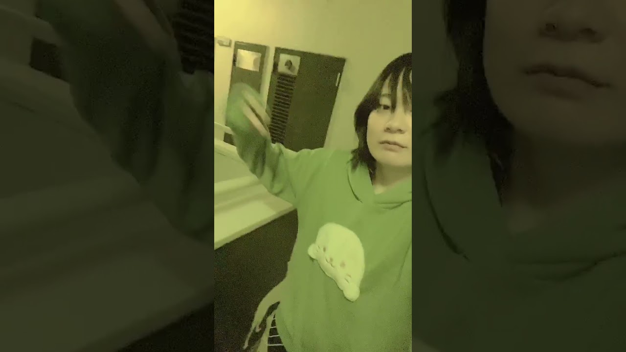 Ruru's Suicide Show on a Livestream Tiktok Dance (another one)