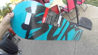 Burton Blunt Snowboard 2016 Model 157 Flying V - YouTube