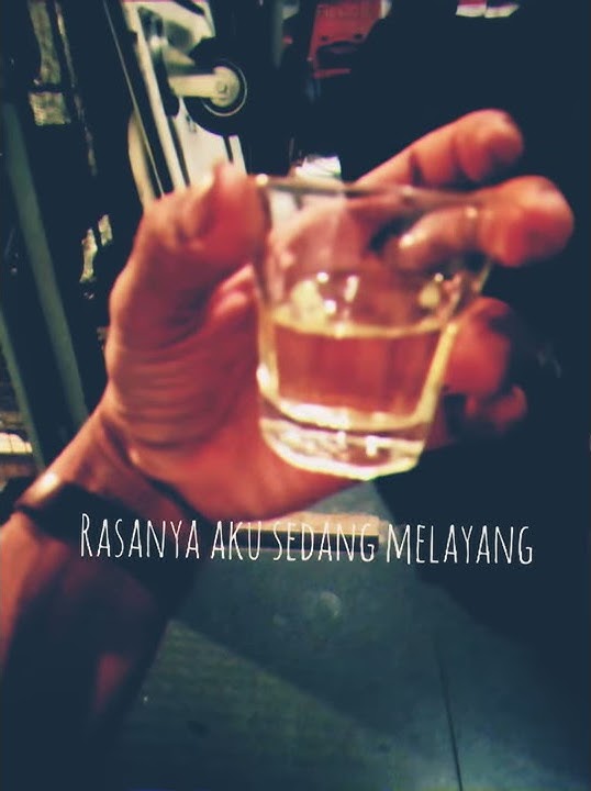 Story Wa Rasanya aku sedang Melayang