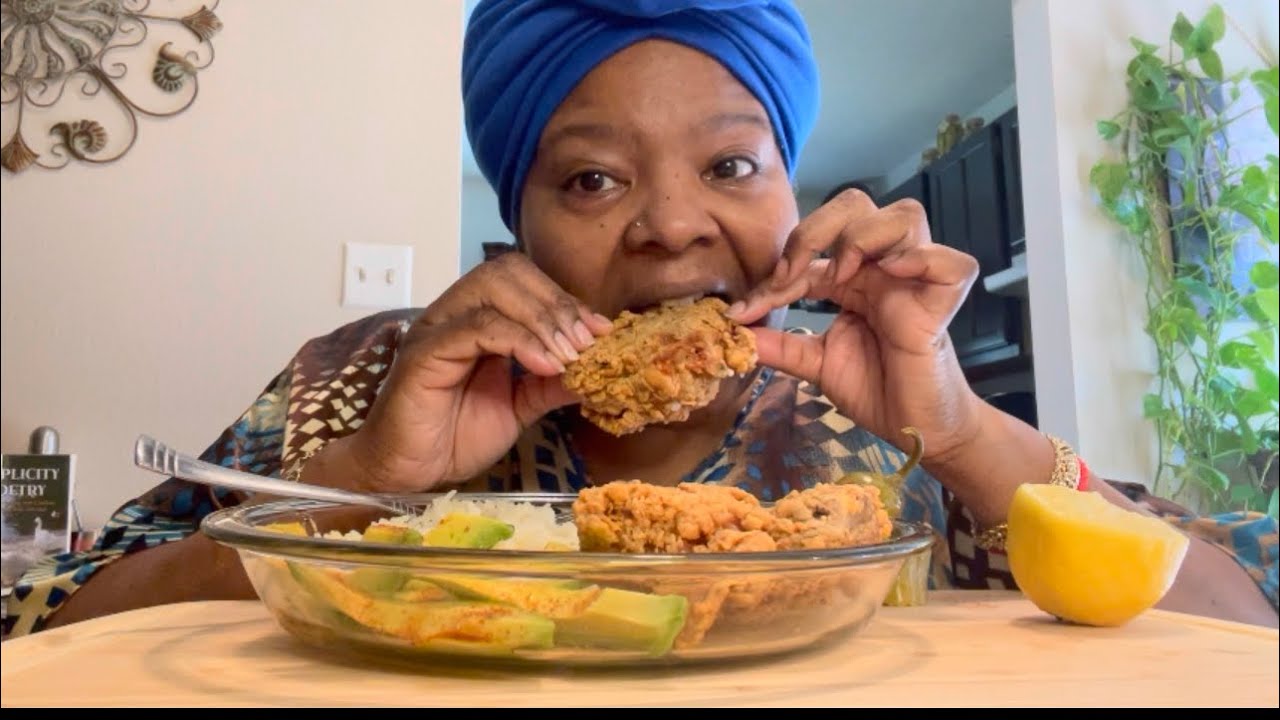 Churches Chicken, Butter Rice & Avocado - YouTube