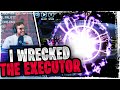 I ONE SHOT THE EXECUTOR IN GRAND ARENA - Literally Unstoppable - King of Grand Arena