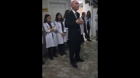 Irak asıllı öğrencinin kafasına silah sıkarak vurduğu okul müdürü İbrahim Oktugan hayatını kaybetti.