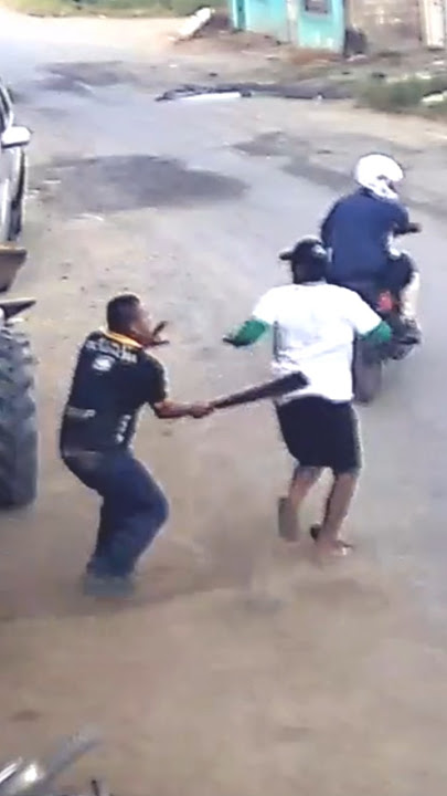 Robber Hit by Machete