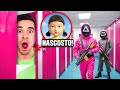 SCAPPIAMO DALLA PRIGIONE DI SQUID GAME CON THANOS E LA BAMBOLA DI SQUID GAME SU ROBLOX ITA!!