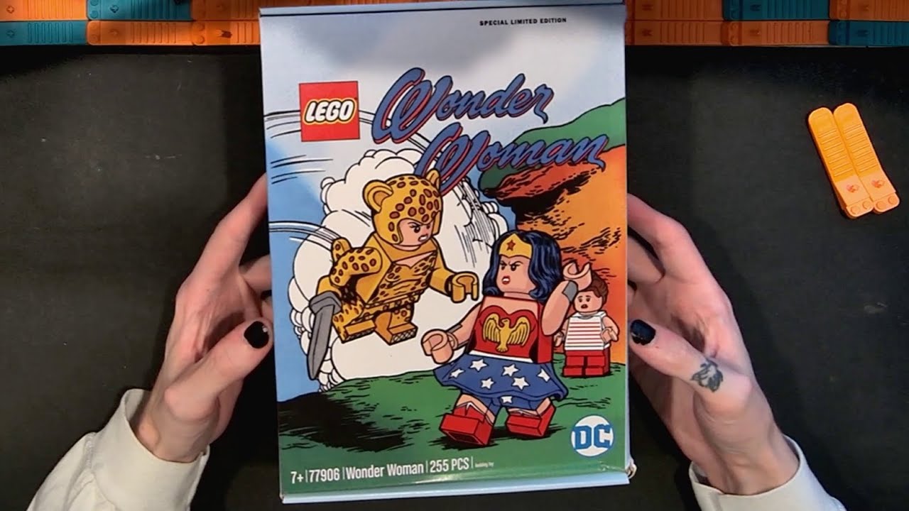 Lego wonder woman comic con hotsell