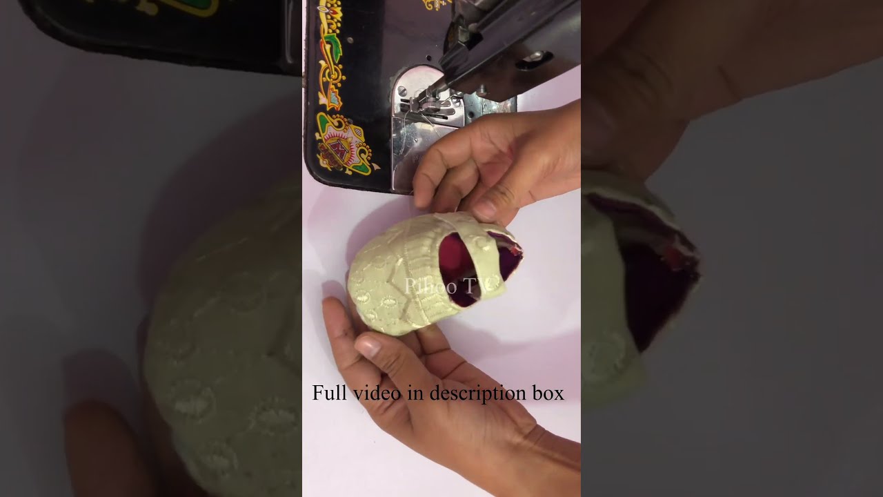 Baby shoes for winters / shorts