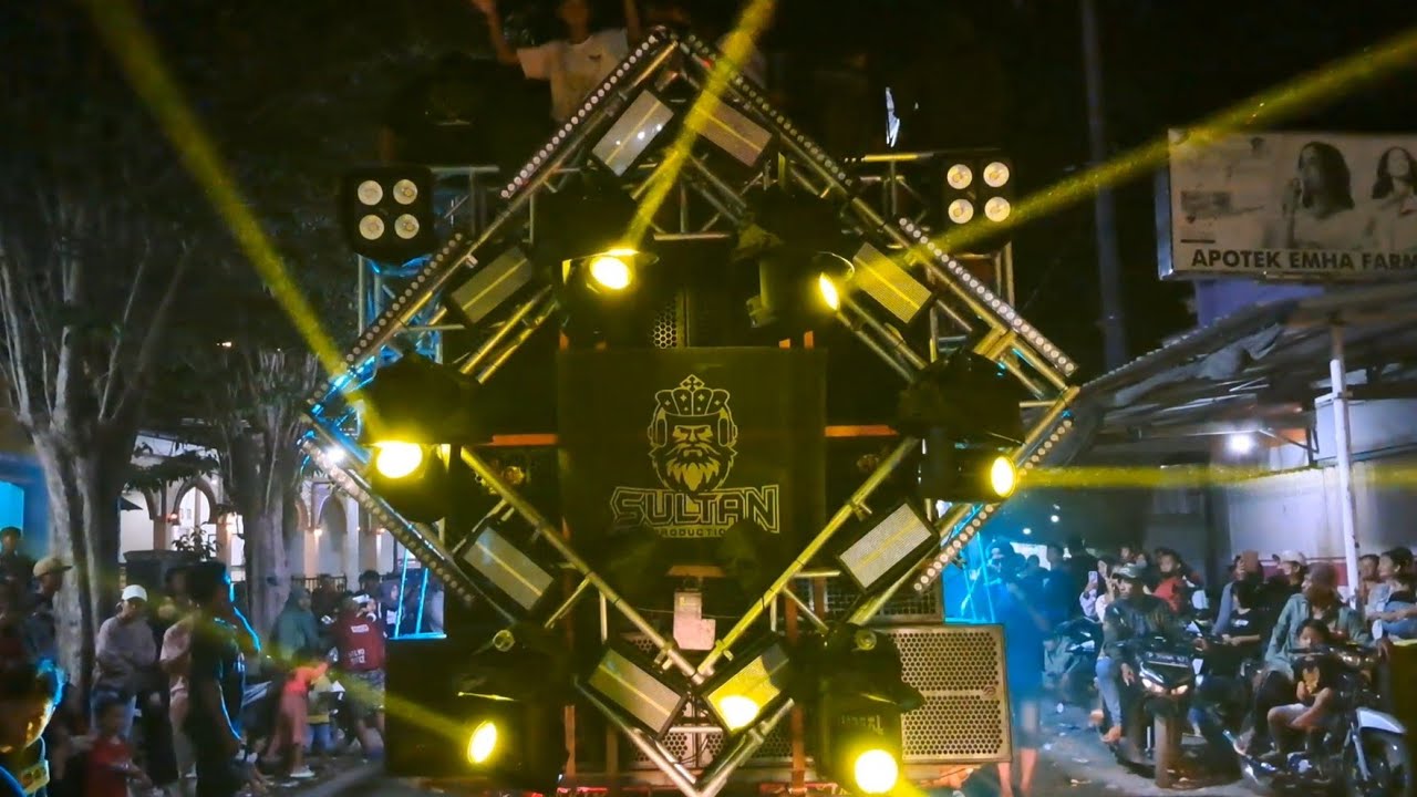 LIVE 🇮🇩 Karnaval Horeg Desa Tembokrejo Muncar 2024