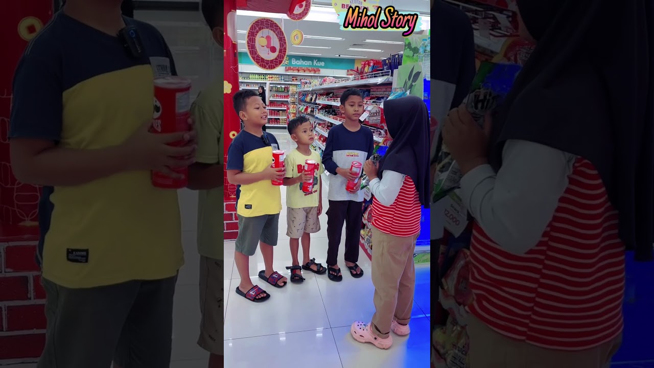 KAYLA GANTI JAJANAN BIAR SAMA DENGAN TEMAN TEMAN☺️😁 