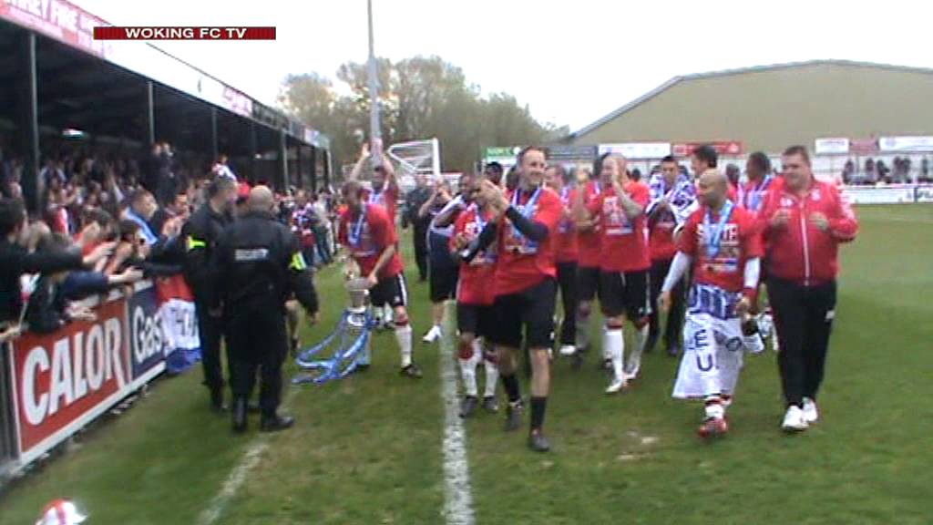 wokingham weather Woking 3-3 Truro City (Post Match Celebrations)