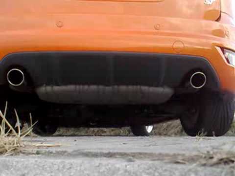 Focus ST 2008 con el escape de serie y valvula de descarga valve games