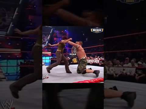 When John Cena Fought Lita With ONE Arm