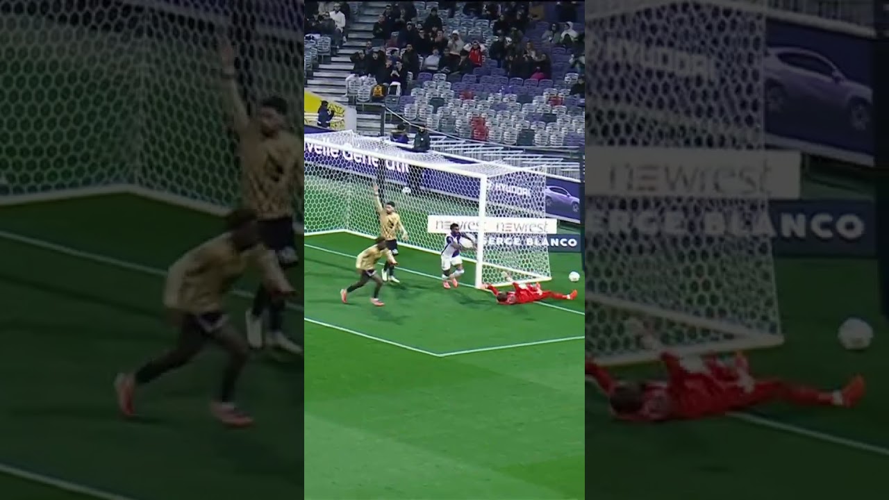 Le Chat 🐈⬛ 🇧🇫 #football #ligue1 #foot #sport #ligue1mcdonalds #footballshorts #sports #soccer