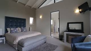 R 19 995 000 | SEASIDE SERENITY: YOUR PRIVATE RETREAT | Pinnacle Point, Mossel Bay
